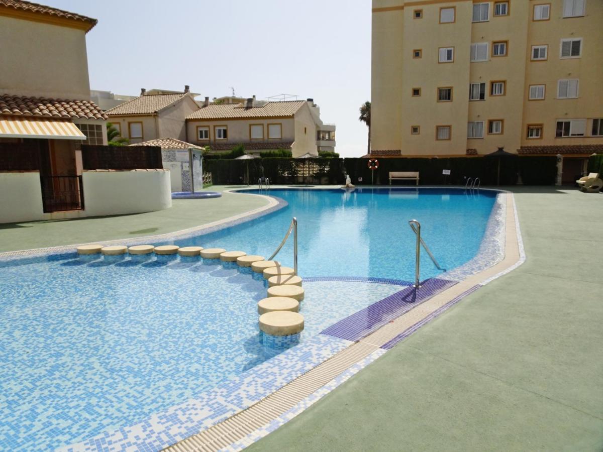 La Playa Oliva - Casa 20 Alquiler Solo Familias Lägenhet Exteriör bild